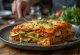 Grænmetislasagna með vegan osti borið fram