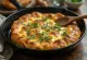 Focaccia úr kjúklingabaunamjöli borin fram