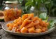 Sterkt sýrt papaya í krukku