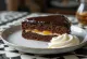 Sacher-terta borin fram
